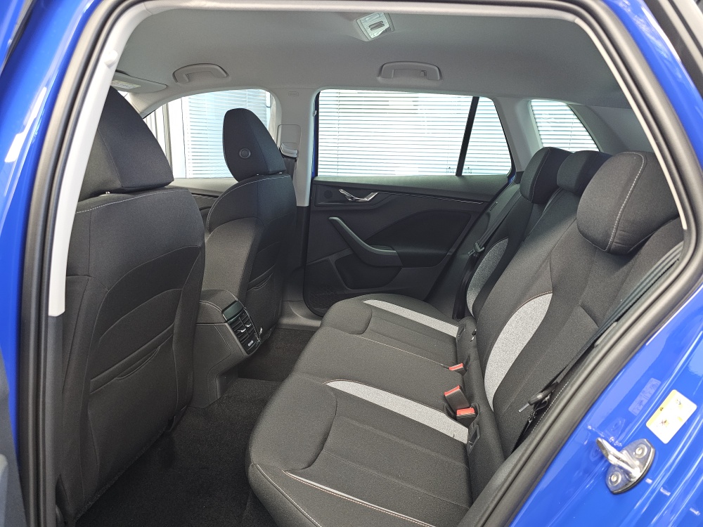 Skoda Kamiq bei Hoffmann Automobile in Wolfsburg kaufen und sofort mitnehmen - Bild 4