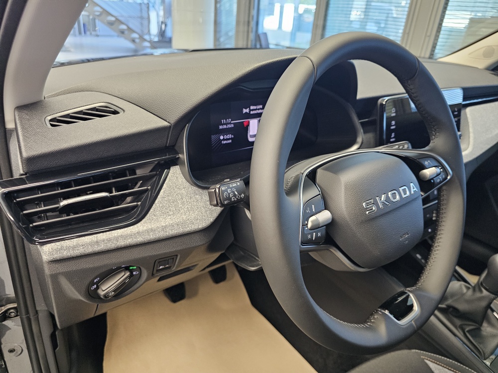 Skoda Kamiq bei Hoffmann Automobile in Wolfsburg kaufen und sofort mitnehmen - Bild 20