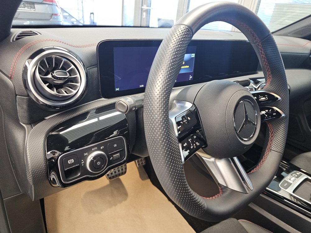 Mercedes-Benz CLA 200 bei Hoffmann Automobile in Wolfsburg kaufen und sofort mitnehmen - Bild 25