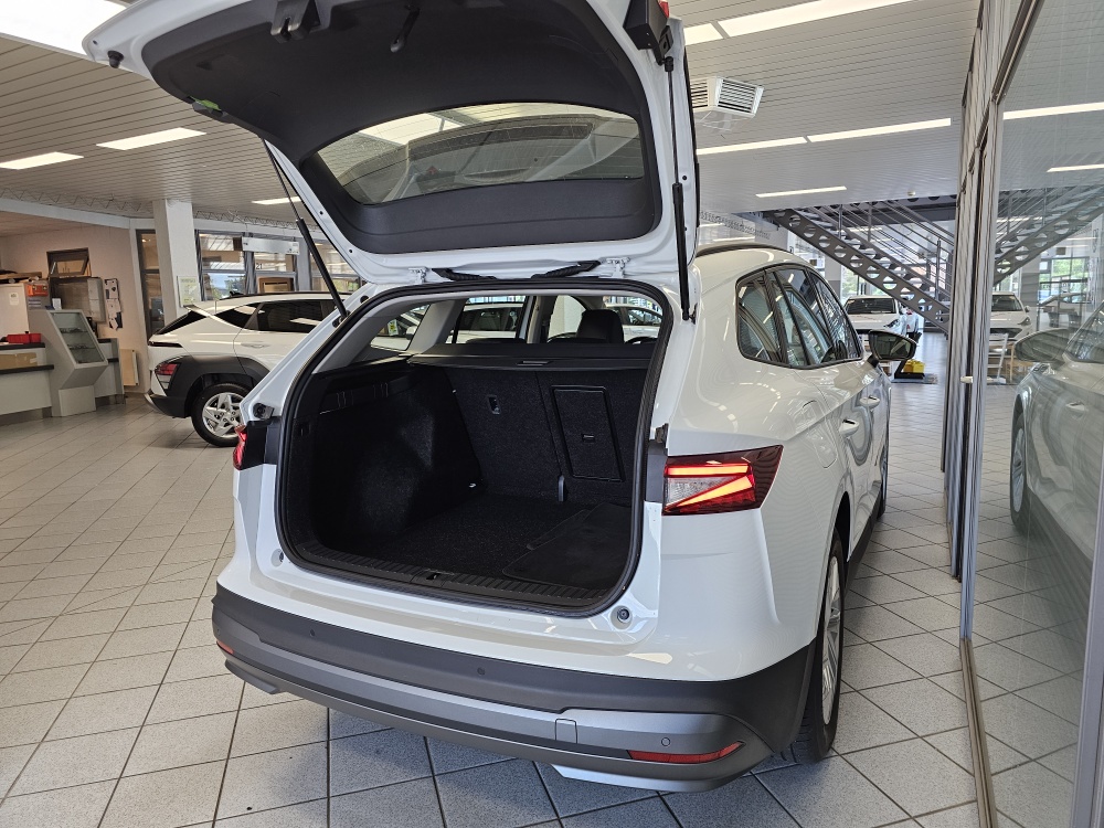 Skoda Enyaq bei Hoffmann Automobile in Wolfsburg kaufen und sofort mitnehmen - Bild 2