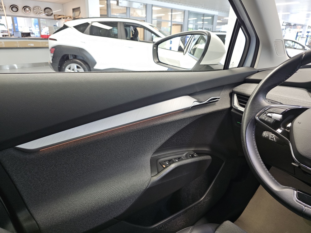 Skoda Enyaq bei Hoffmann Automobile in Wolfsburg kaufen und sofort mitnehmen - Bild 20