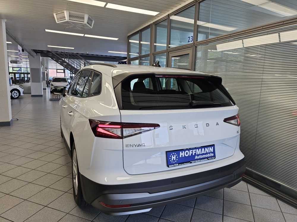 Skoda Enyaq bei Hoffmann Automobile in Wolfsburg kaufen und sofort mitnehmen - Bild 3