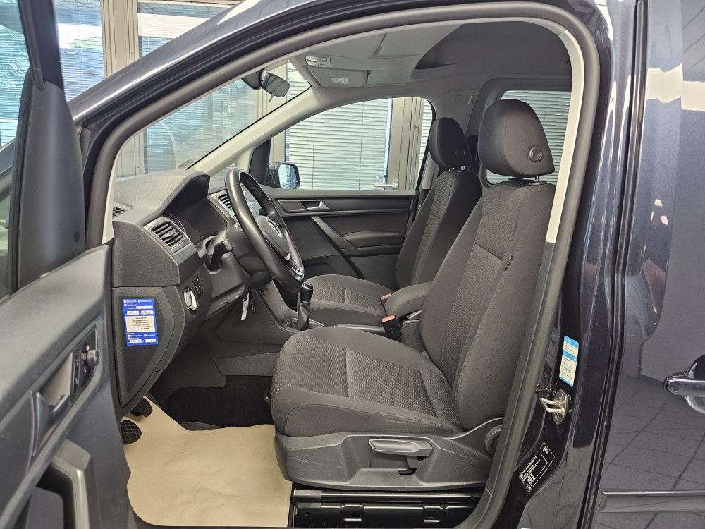 VW Caddy bei Hoffmann Automobile in Wolfsburg kaufen und sofort mitnehmen - Bild 19