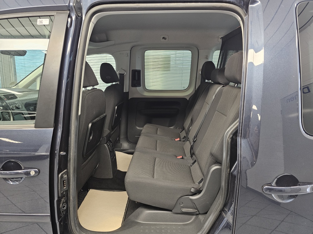 VW Caddy bei Hoffmann Automobile in Wolfsburg kaufen und sofort mitnehmen - Bild 6