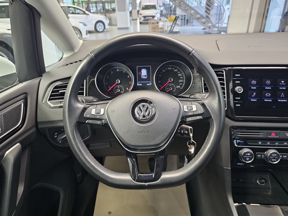 VW Golf Sportsvan bei Hoffmann Automobile in Wolfsburg kaufen und sofort mitnehmen - Bild 22