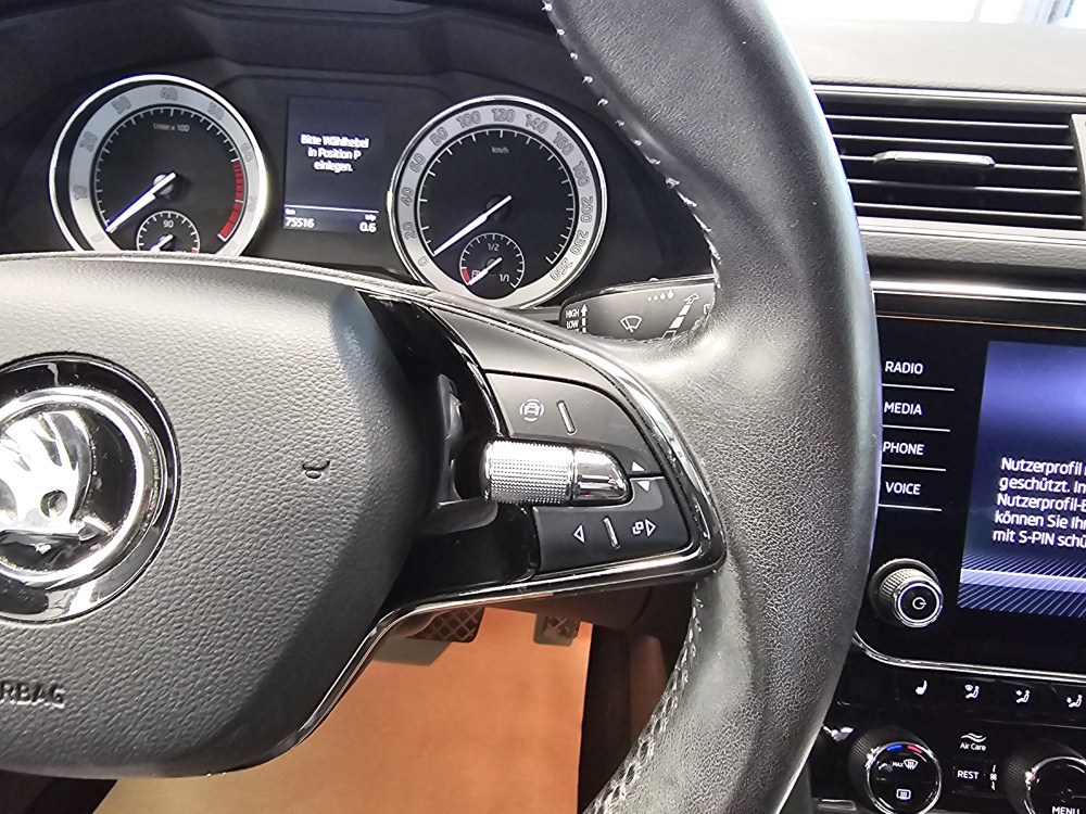Skoda Superb Combi bei Hoffmann Automobile in Wolfsburg kaufen und sofort mitnehmen - Bild 17