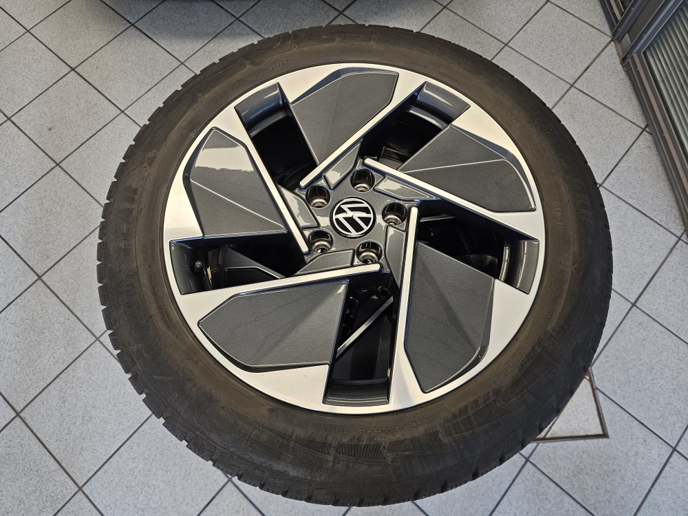 VW ID.3 bei Hoffmann Automobile in Wolfsburg kaufen und sofort mitnehmen - Bild 4