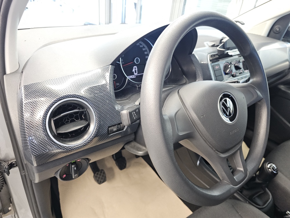 VW up! bei Hoffmann Automobile in Wolfsburg kaufen und sofort mitnehmen - Bild 11