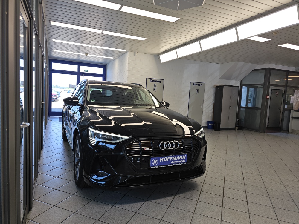 Audi e-tron bei Hoffmann Automobile in Wolfsburg kaufen und sofort mitnehmen - Bild 33