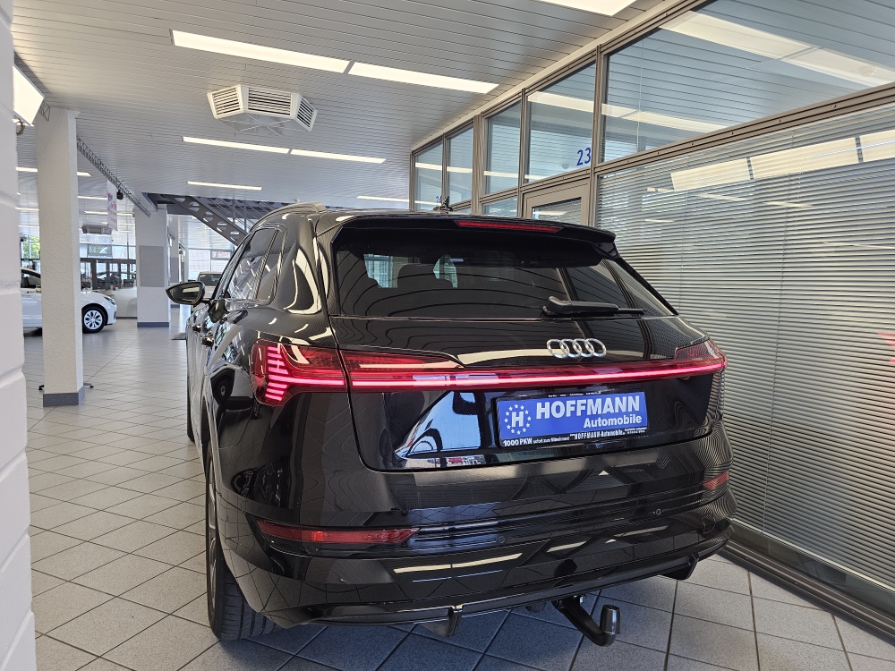 Audi e-tron bei Hoffmann Automobile in Wolfsburg kaufen und sofort mitnehmen - Bild 5
