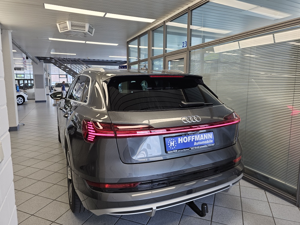 Audi e-tron bei Hoffmann Automobile in Wolfsburg kaufen und sofort mitnehmen - Bild 5