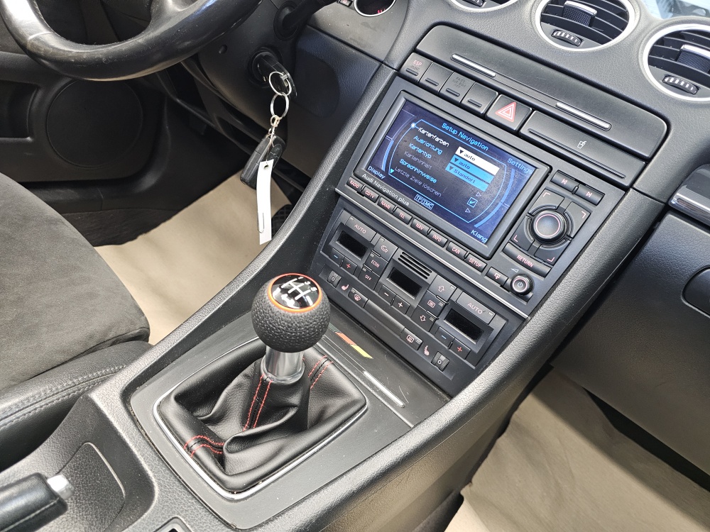 Audi A4 Cabrio bei Hoffmann Automobile in Wolfsburg kaufen und sofort mitnehmen - Bild 6