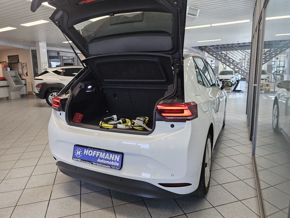 VW ID.3 bei Hoffmann Automobile in Wolfsburg kaufen und sofort mitnehmen - Bild 2