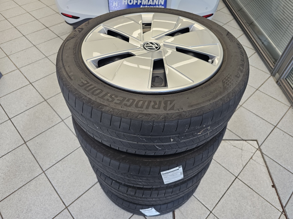 VW ID.3 bei Hoffmann Automobile in Wolfsburg kaufen und sofort mitnehmen - Bild 5