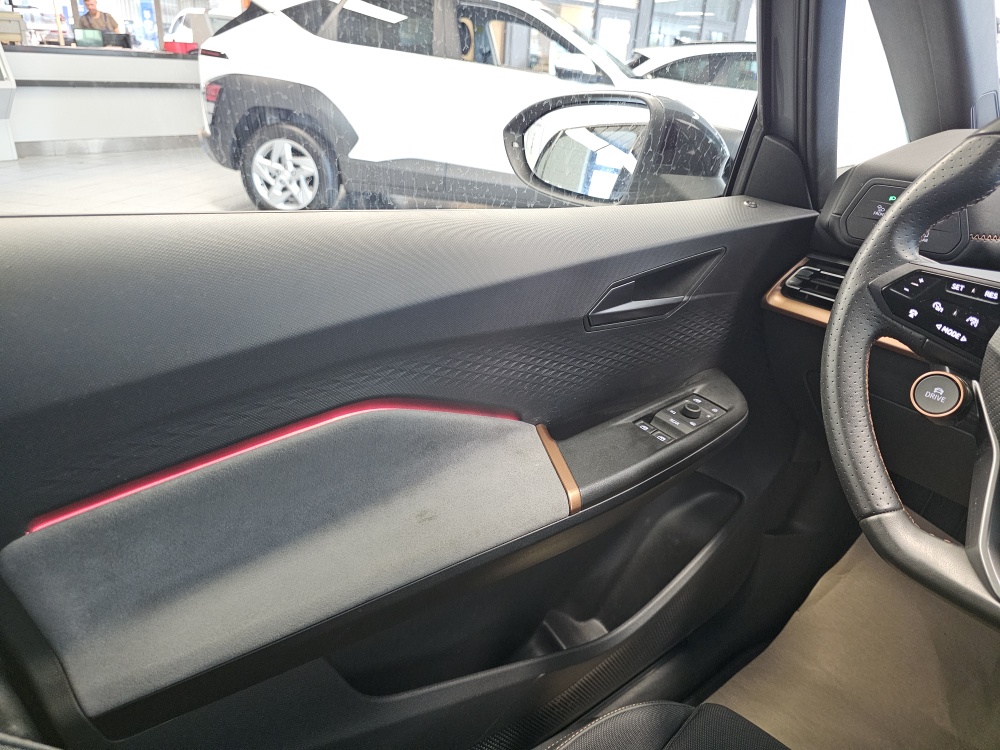Cupra Born bei Hoffmann Automobile in Wolfsburg kaufen und sofort mitnehmen - Bild 24