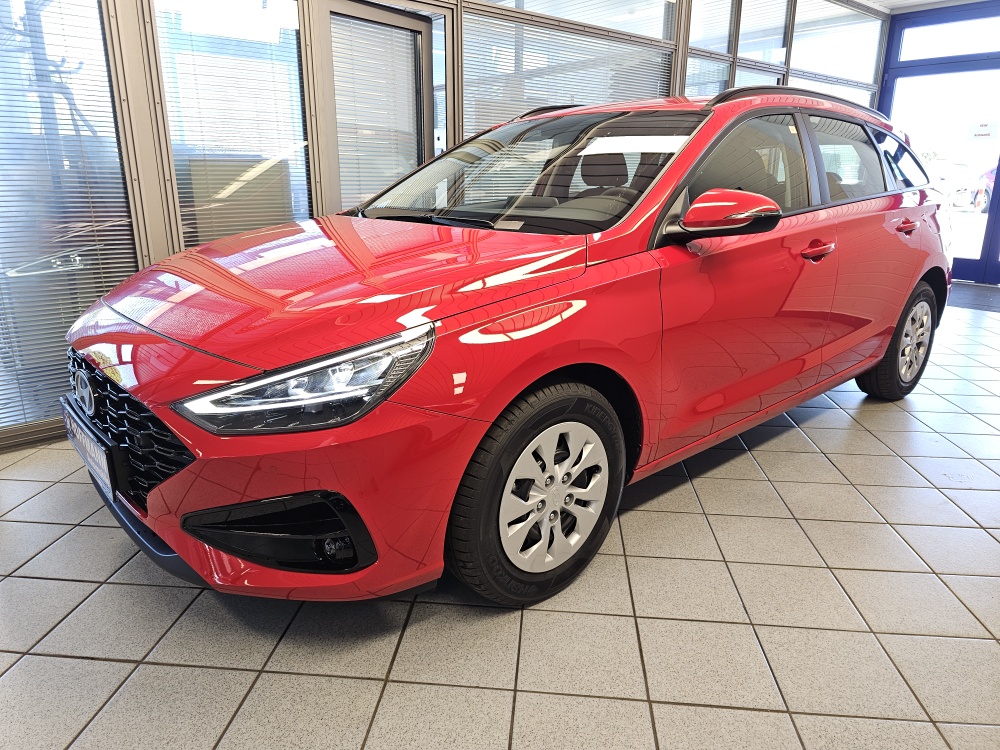 Hyundai i30 Kombi  für nur 20.950,- € bei Hoffmann Automobile in Wolfsburg kaufen und sofort mitnehmen