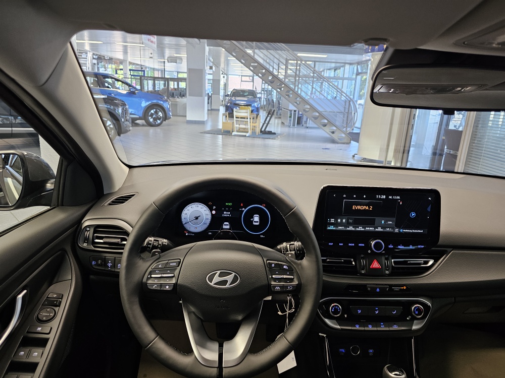 Hyundai i30 Kombi bei Hoffmann Automobile in Wolfsburg kaufen und sofort mitnehmen - Bild 20