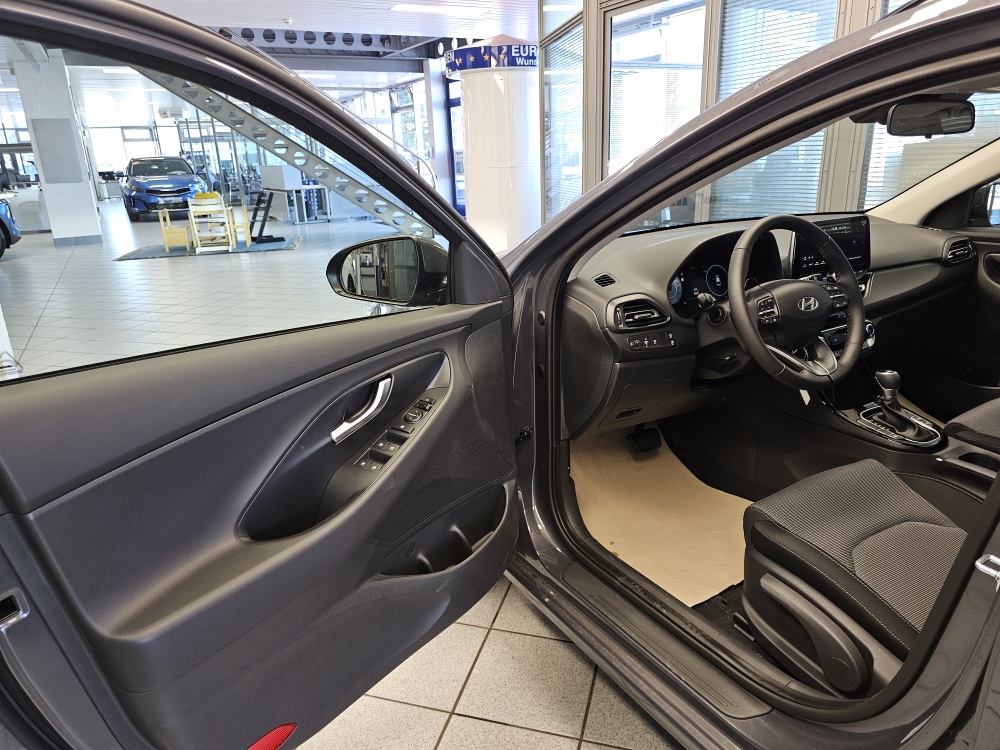 Hyundai i30 Kombi bei Hoffmann Automobile in Wolfsburg kaufen und sofort mitnehmen - Bild 23