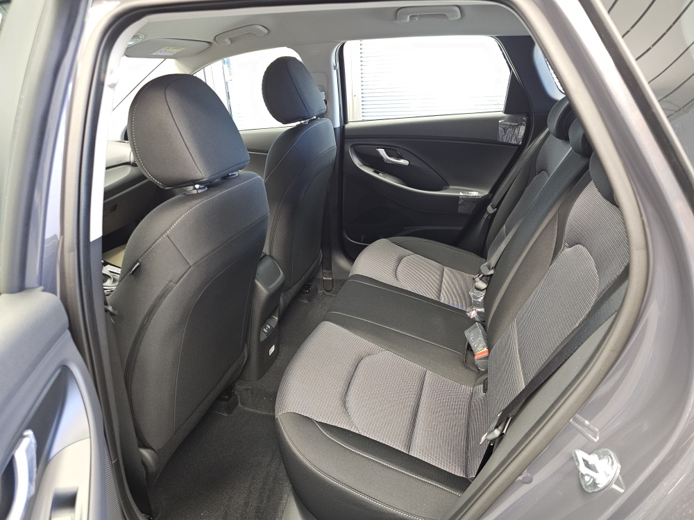 Hyundai i30 Kombi bei Hoffmann Automobile in Wolfsburg kaufen und sofort mitnehmen - Bild 4