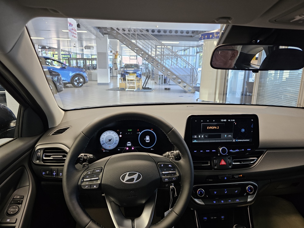 Hyundai i30 Kombi bei Hoffmann Automobile in Wolfsburg kaufen und sofort mitnehmen - Bild 17