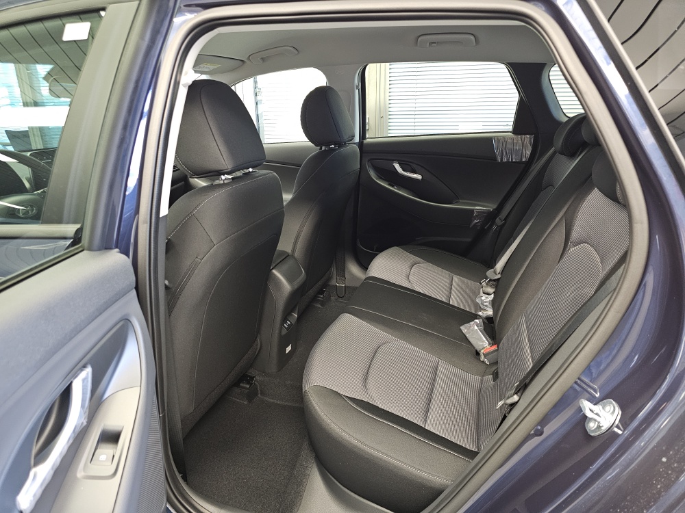 Hyundai i30 Kombi bei Hoffmann Automobile in Wolfsburg kaufen und sofort mitnehmen - Bild 4