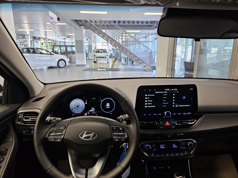 Hyundai i30 Kombi bei Hoffmann Automobile in Wolfsburg kaufen und sofort mitnehmen - Bild 17