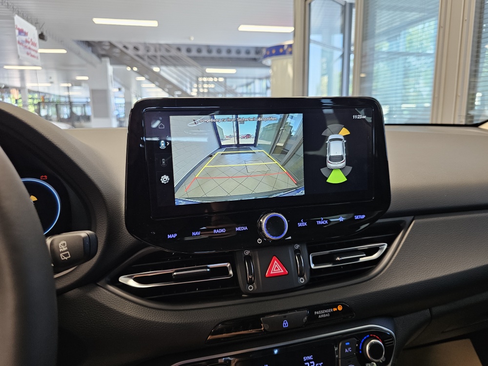 Hyundai i30 Kombi bei Hoffmann Automobile in Wolfsburg kaufen und sofort mitnehmen - Bild 18