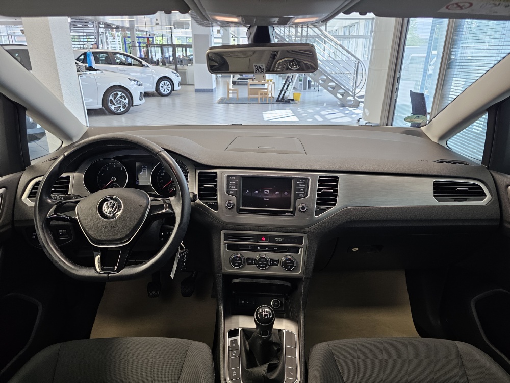 VW Golf Sportsvan bei Hoffmann Automobile in Wolfsburg kaufen und sofort mitnehmen - Bild 5