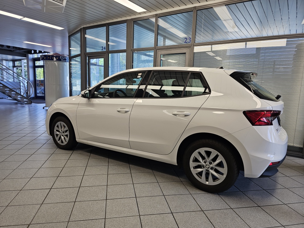 Skoda Fabia bei Hoffmann Automobile in Wolfsburg kaufen und sofort mitnehmen - Bild 21