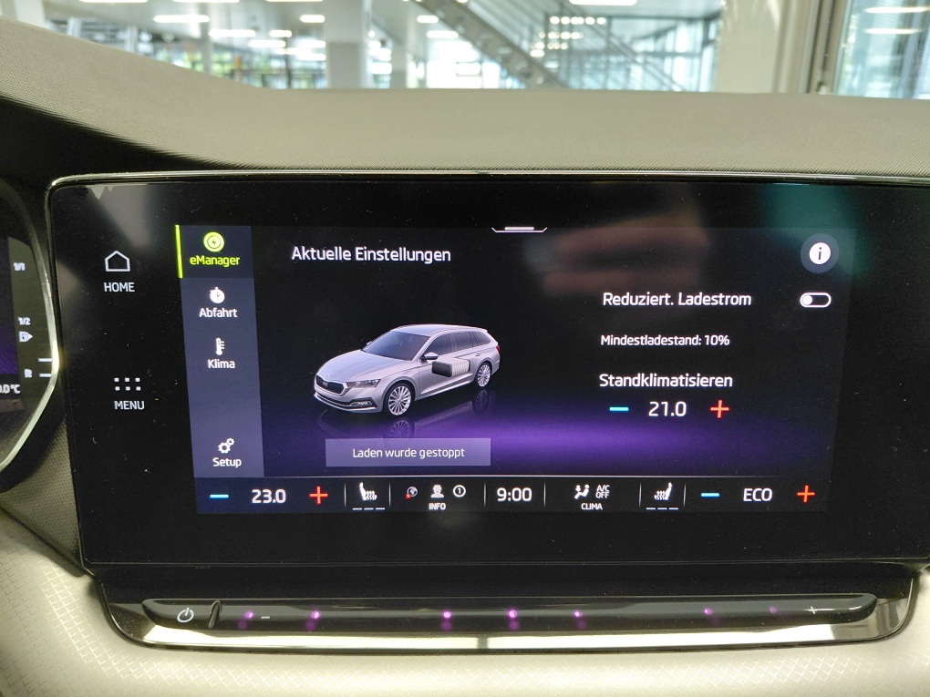 Skoda Octavia Combi bei Hoffmann Automobile in Wolfsburg kaufen und sofort mitnehmen - Bild 13