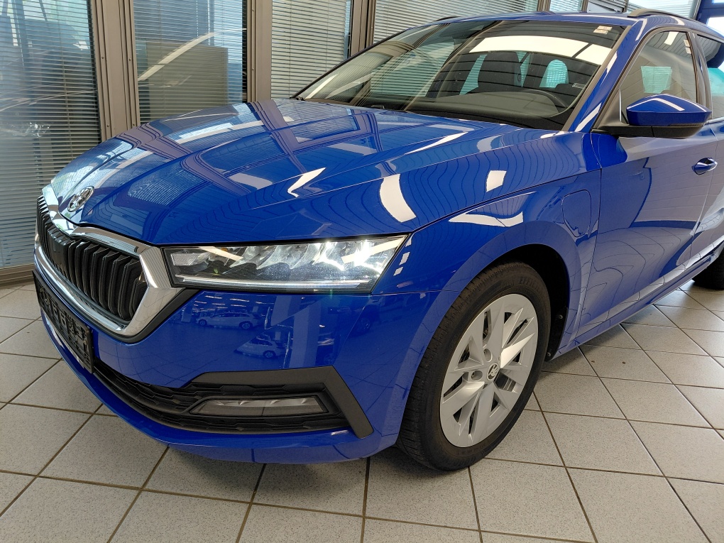 Skoda Octavia Combi bei Hoffmann Automobile in Wolfsburg kaufen und sofort mitnehmen - Bild 26
