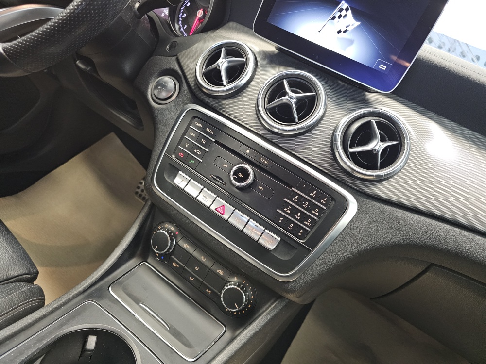 Mercedes-Benz CLA 250 Shooting Brake bei Hoffmann Automobile in Wolfsburg kaufen und sofort mitnehmen - Bild 7