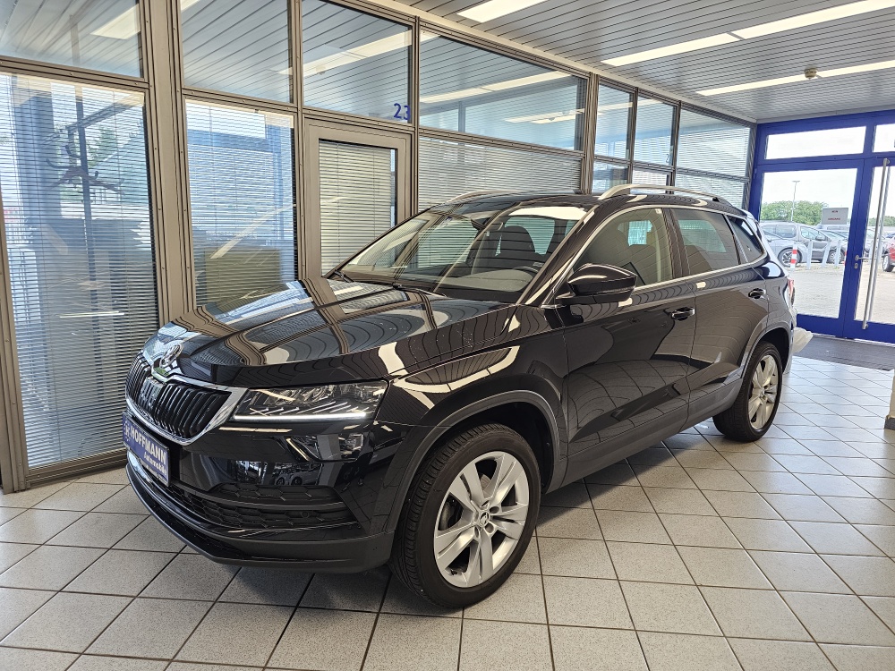 Skoda Karoq Style für nur 20.900,- € bei Hoffmann Automobile in Wolfsburg kaufen und sofort mitnehmen