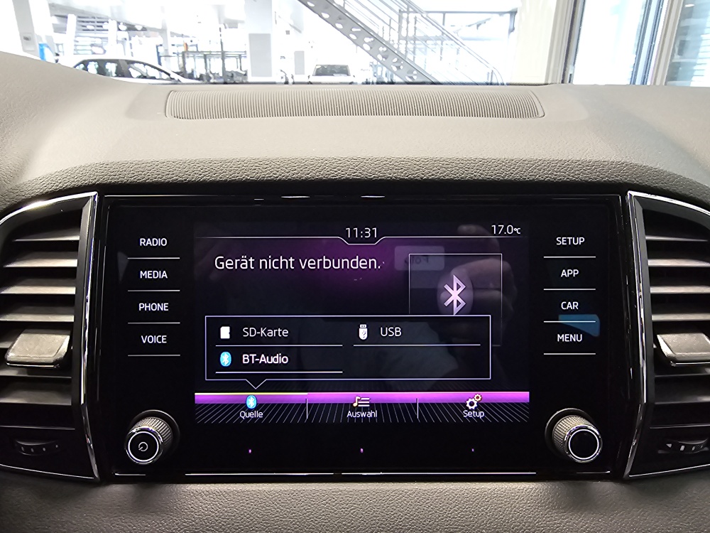 Skoda Karoq bei Hoffmann Automobile in Wolfsburg kaufen und sofort mitnehmen - Bild 13