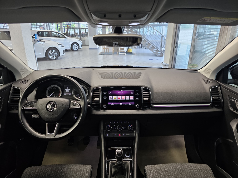 Skoda Karoq bei Hoffmann Automobile in Wolfsburg kaufen und sofort mitnehmen - Bild 8