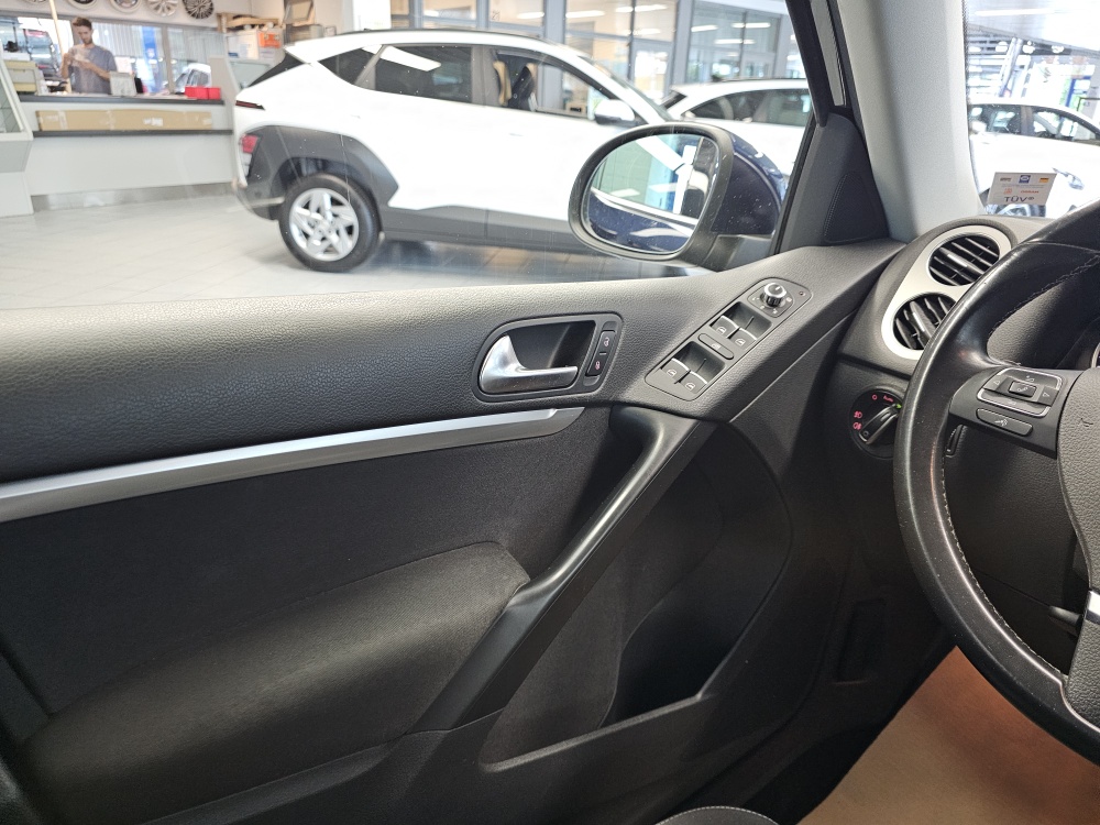 VW Tiguan bei Hoffmann Automobile in Wolfsburg kaufen und sofort mitnehmen - Bild 16