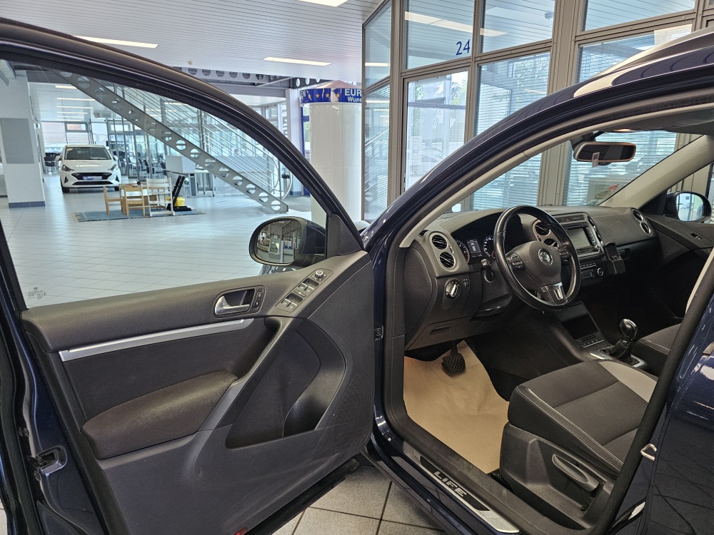 VW Tiguan bei Hoffmann Automobile in Wolfsburg kaufen und sofort mitnehmen - Bild 20