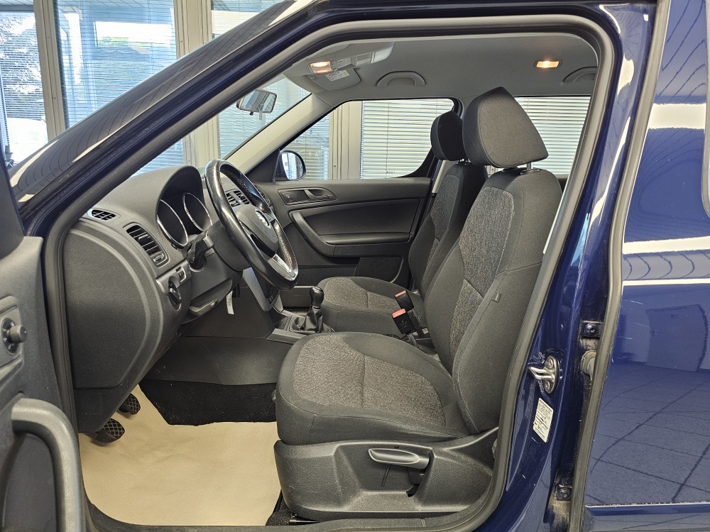 Skoda Yeti bei Hoffmann Automobile in Wolfsburg kaufen und sofort mitnehmen - Bild 12