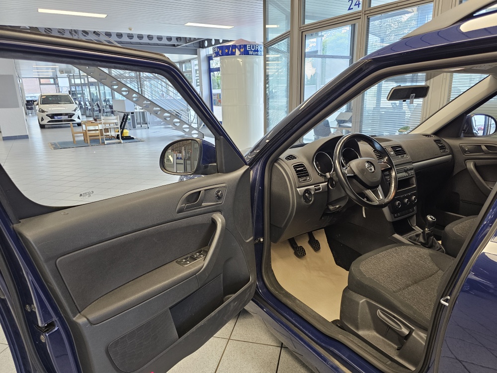 Skoda Yeti bei Hoffmann Automobile in Wolfsburg kaufen und sofort mitnehmen - Bild 13