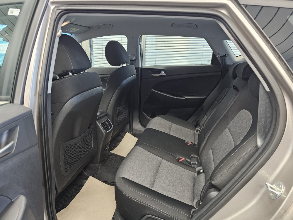 Hyundai Tucson bei Hoffmann Automobile in Wolfsburg kaufen und sofort mitnehmen - Bild 4