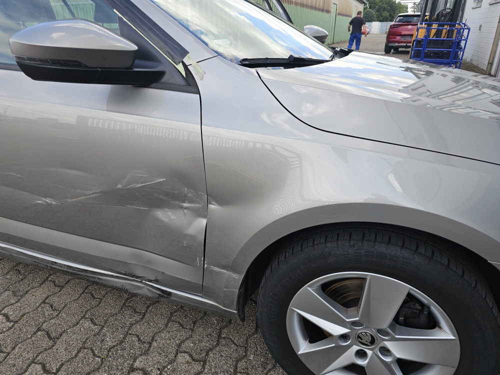 Skoda Octavia Combi bei Hoffmann Automobile in Wolfsburg kaufen und sofort mitnehmen - Bild 26