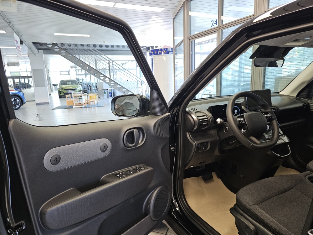 Hyundai Inster bei Hoffmann Automobile in Wolfsburg kaufen und sofort mitnehmen - Bild 23