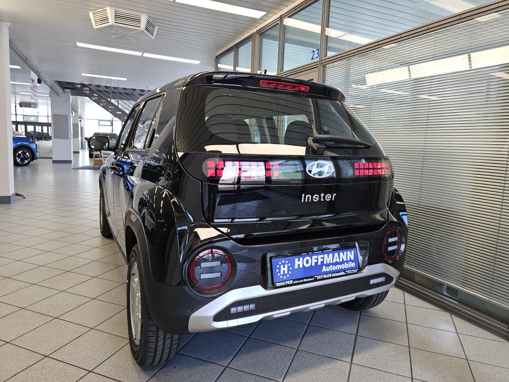 Hyundai Inster bei Hoffmann Automobile in Wolfsburg kaufen und sofort mitnehmen - Bild 3