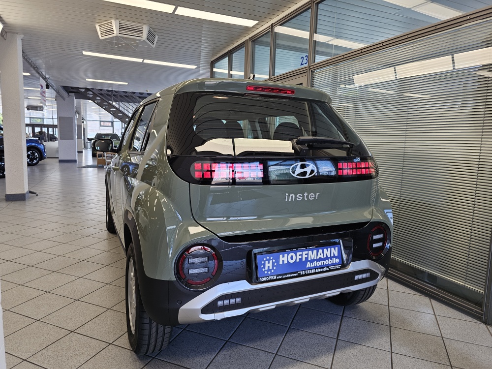 Hyundai Inster bei Hoffmann Automobile in Wolfsburg kaufen und sofort mitnehmen - Bild 3