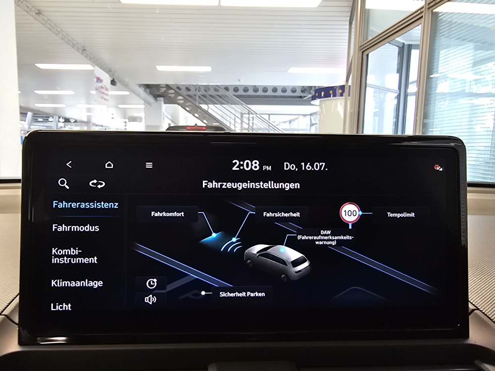 Hyundai Inster bei Hoffmann Automobile in Wolfsburg kaufen und sofort mitnehmen - Bild 16