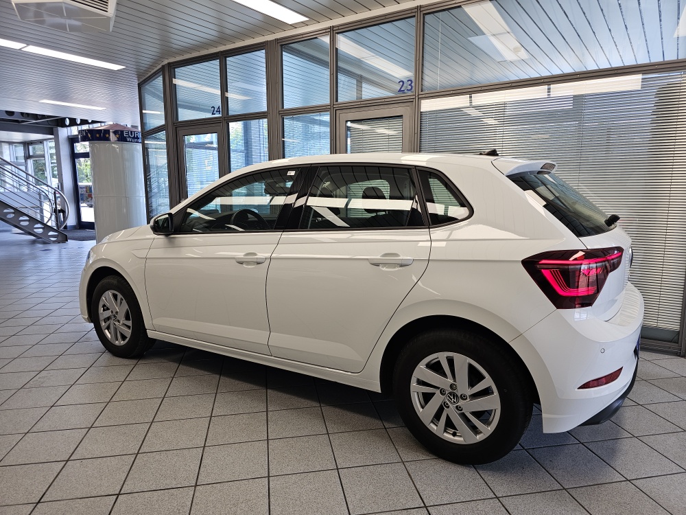 VW Polo bei Hoffmann Automobile in Wolfsburg kaufen und sofort mitnehmen - Bild 24