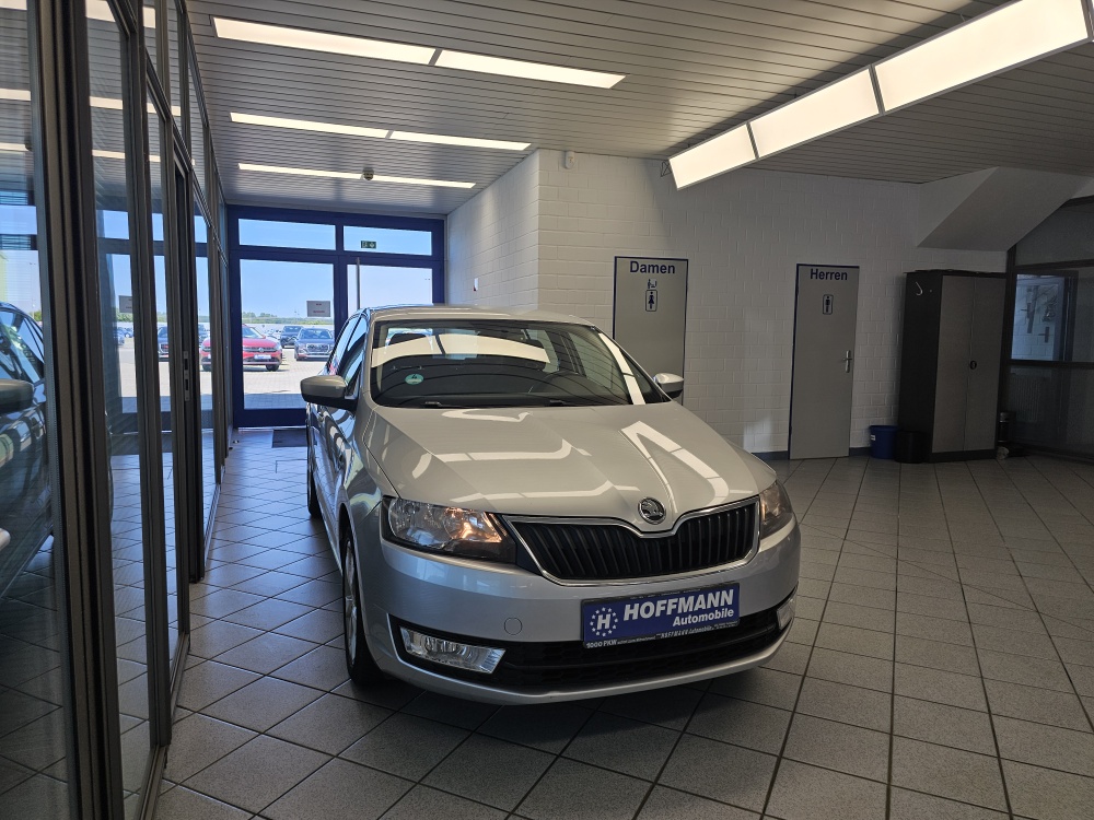 Skoda Rapid Spaceback bei Hoffmann Automobile in Wolfsburg kaufen und sofort mitnehmen - Bild 20