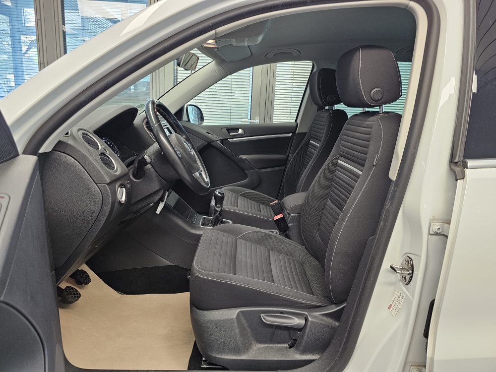 VW Tiguan bei Hoffmann Automobile in Wolfsburg kaufen und sofort mitnehmen - Bild 18