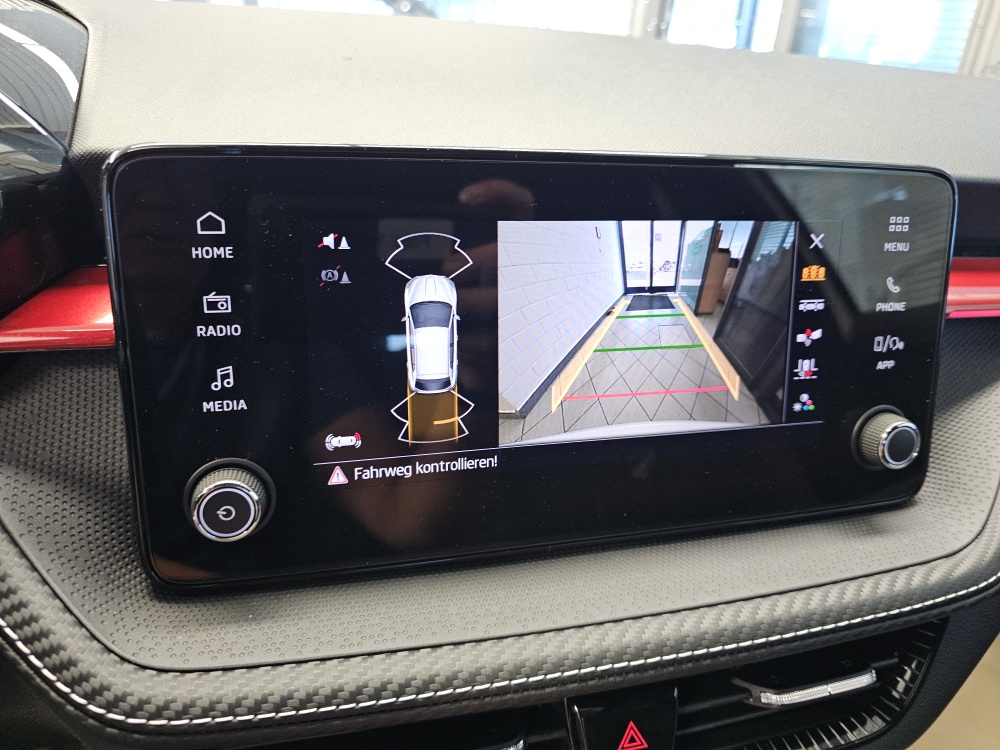 Skoda Fabia bei Hoffmann Automobile in Wolfsburg kaufen und sofort mitnehmen - Bild 20