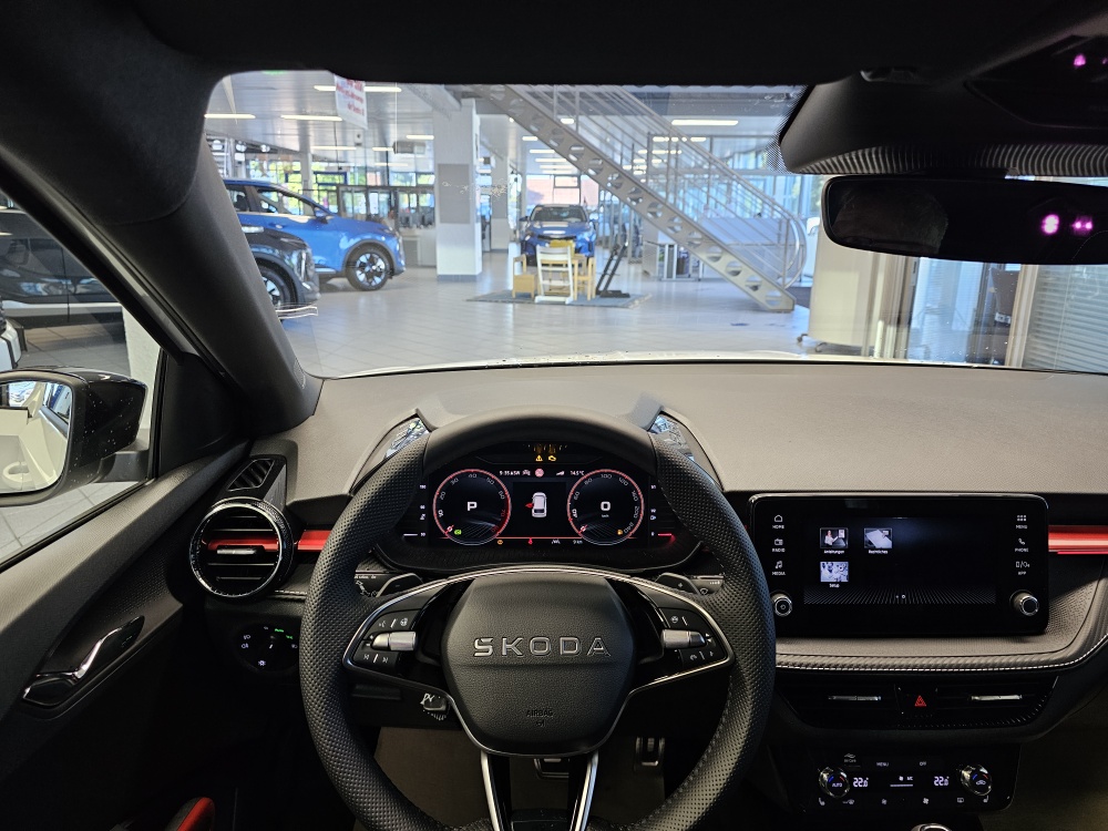 Skoda Fabia bei Hoffmann Automobile in Wolfsburg kaufen und sofort mitnehmen - Bild 19